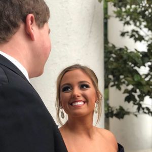 Meet your Posher, Katelyn